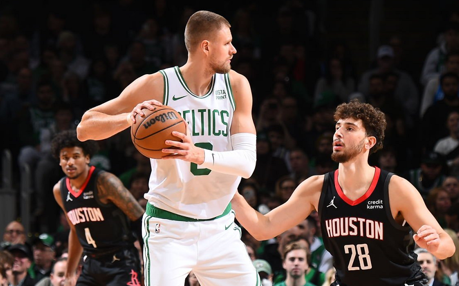 九游娱乐-西亚卡姆在掘金比赛中精彩发挥国际比赛日巴塞罗那门线救险，窗口期欧篮联焦点战都惊呆了